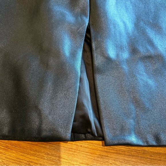 Finders Keepers Women’s Metallic Black Faux Leather Slit Front Sexy Pencil Skirt - Picture 7 of 11